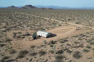 14176 S Nash Rd, Yucca, AZ 86438 - Photo 7