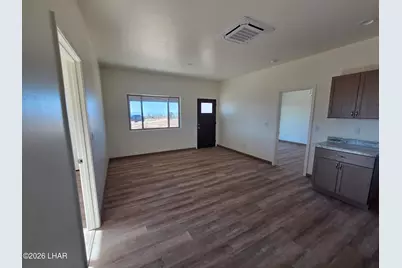14176 S Nash Rd, Yucca, AZ 86438 - Photo 11