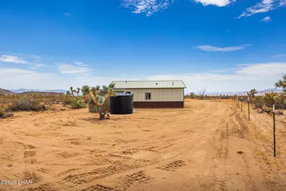 14176 S Nash Rd, Yucca, AZ 86438 - Photo 31
