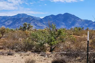 14176 S Nash Rd, Yucca, AZ 86438 - Photo 35