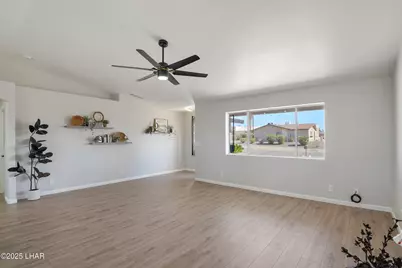 3391 Bluegrass Dr, Lake Havasu City, AZ 86406 - Photo 3