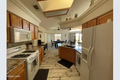 2418 E George Ln, Lake Havasu City, AZ 86404 - Photo 11