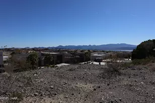 3811 Canyon Cove Dr, Lake Havasu City, AZ 86404 - Photo 9