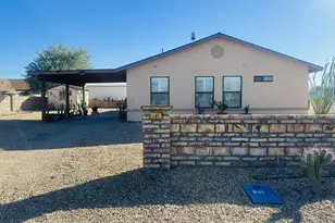 641 W Cowell St, Quartzsite, AZ 85346 - Photo 1