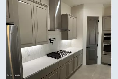 1755 E Persimmon Ave, Lake Havasu City, AZ 86404 - Photo 9