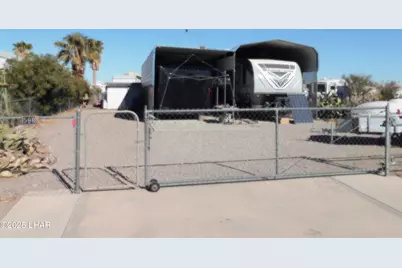 598 W Emerald Dr, Quartzsite, AZ 85346 - Photo 1