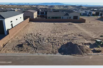 1634 E Susan Dr, Lake Havasu City, AZ 86404 - Photo 3