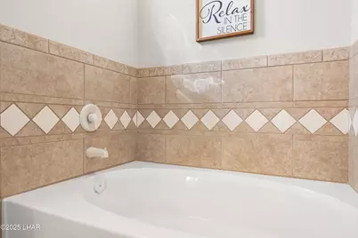 3196 Oakwood Dr, Lake Havasu City, AZ 86404 - Photo 41