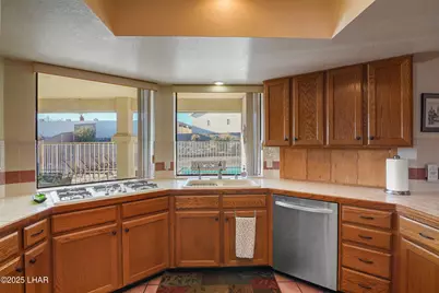 2781 Caribbean Dr, Lake Havasu City, AZ 86406 - Photo 9