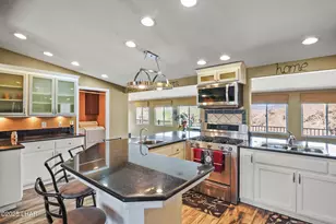 9418 Hilltop Dr, Parker, AZ 85344 - Photo 11