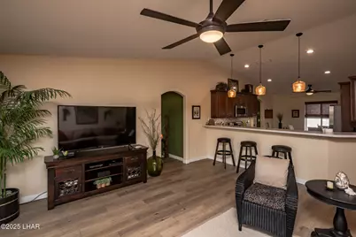 2810 Oakridge Dr, Lake Havasu City, AZ 86404 - Photo 13