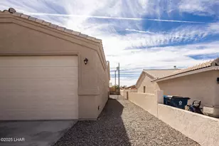 2810 Oakridge Dr, Lake Havasu City, AZ 86404 - Photo 5