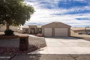2810 Oakridge Dr, Lake Havasu City, AZ 86404 - Photo 1