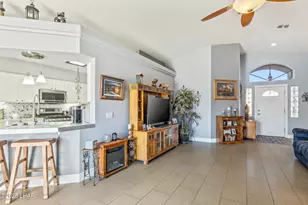 2236 Mountainside Dr, Bullhead City, AZ 86442 - Photo 9