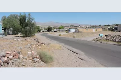 1663 Colina Dr, Bullhead City, AZ 86442 - Photo 11