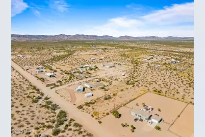 3534 N Eloy Rd, Golden Valley, AZ 86413 - Photo 37