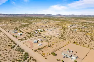 3534 N Eloy Rd, Golden Valley, AZ 86413 - Photo 37