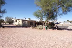 25569 Ochoco Way, Bouse, AZ 85325 - Photo 17