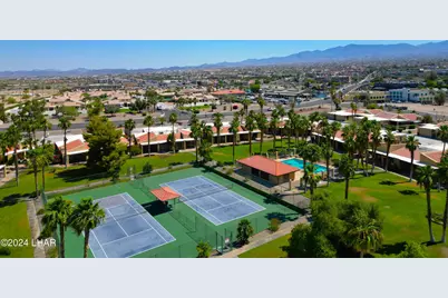 1402 McCulloch Blvd N #44, Lake Havasu City, AZ 86403 - Photo 9
