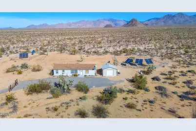 3245 E Flattop Dr, Yucca, AZ 86438 - Photo 51