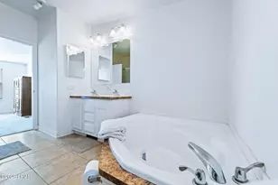 3245 E Flattop Dr, Yucca, AZ 86438 - Photo 31