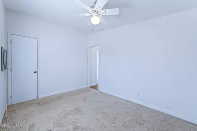 3245 E Flattop Dr, Yucca, AZ 86438 - Photo 39