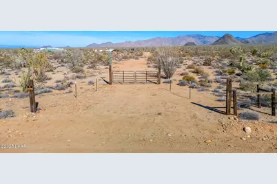 3245 E Flattop Dr, Yucca, AZ 86438 - Photo 55