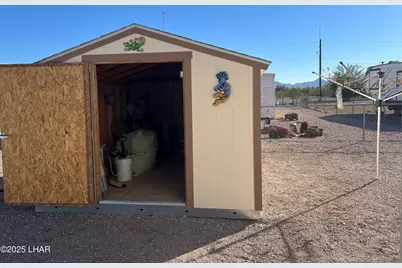 595 S Connor Ln, Quartzsite, AZ 85346 - Photo 13