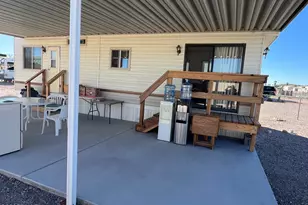 595 S Connor Ln, Quartzsite, AZ 85346 - Photo 11