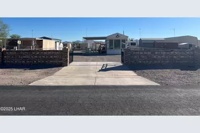 595 S Connor Ln, Quartzsite, AZ 85346 - Photo 17