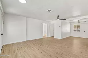 2163 Coronado Dr, Bullhead City, AZ 86442 - Photo 9