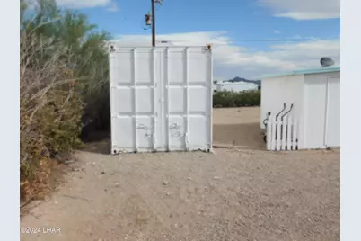 455 N Emelia Ave, Quartzsite, AZ 85346 - Photo 7