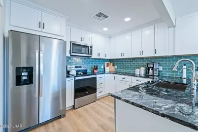 3781 Beachview Dr, Lake Havasu City, AZ 86406 - Photo 19