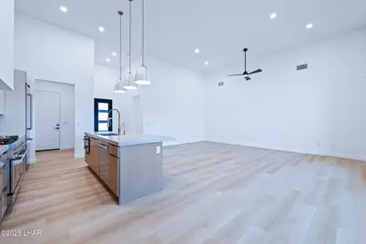 9033 Corte Barraso, Lake Havasu City, AZ 86406 - Photo 11