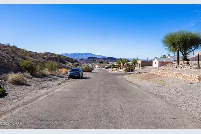 4205 Trimaran Dr, Lake Havasu City, AZ 86406 - Photo 3