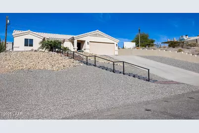 4205 Trimaran Dr, Lake Havasu City, AZ 86406 - Photo 1