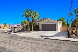 2680 Bluewater Dr, Lake Havasu City, AZ 86403 - Photo 3