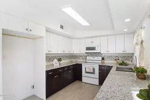 1880 Biscayne Ln, Lake Havasu City, AZ 86403 - Photo 9