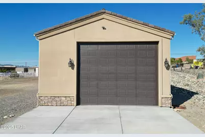 1024 Fathom Dr, Lake Havasu City, AZ 86404 - Photo 25