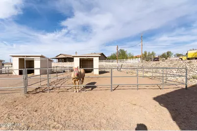1024 Fathom Dr, Lake Havasu City, AZ 86404 - Photo 23