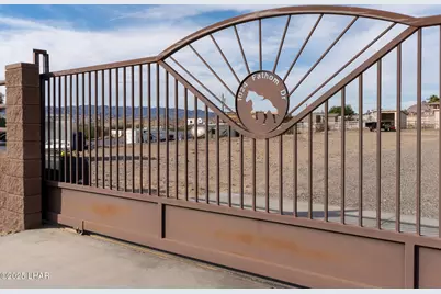 1024 Fathom Dr, Lake Havasu City, AZ 86404 - Photo 5