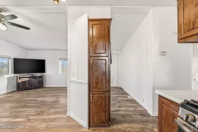 459 S Hano Rd, Golden Valley, AZ 86413 - Photo 15