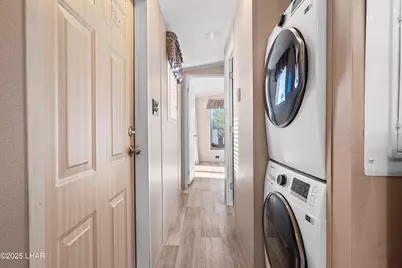 3133 Erwin Ln, Lake Havasu City, AZ 86404 - Photo 9