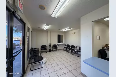 285 Lake Havasu Ave S #101, Lake Havasu City, AZ 86403 - Photo 3