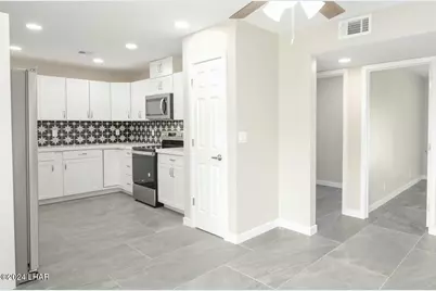 3661 Parkview Dr, Lake Havasu City, AZ 86406 - Photo 9