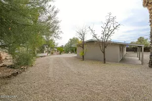 3661 Parkview Dr, Lake Havasu City, AZ 86406 - Photo 25