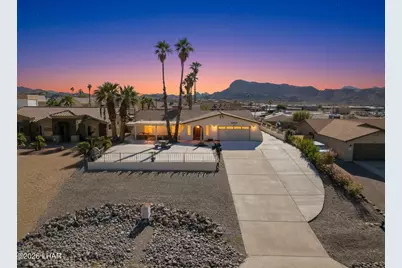 3056 Indian Head Dr, Lake Havasu City, AZ 86406 - Photo 1