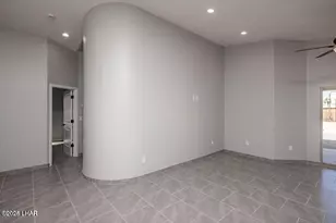 990 Hacienda Cir, Lake Havasu City, AZ 86403 - Photo 5