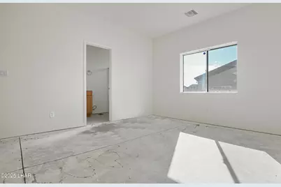 2638 Bear Mountain, Bullhead City, AZ 86442 - Photo 11