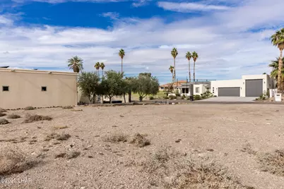 2710 Via Naranja, Lake Havasu City, AZ 86406 - Photo 11